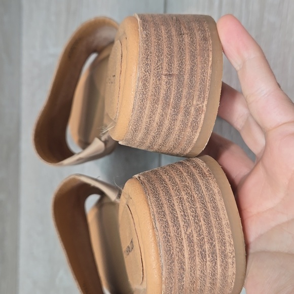 Lucky Brand Women's Raffy Leather Open Toe Slide Sandals Shoes Sz 8.5M - Picture 5 of 10